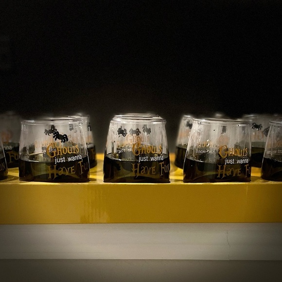 Party Supplies 1 Ghouls Just Want To Have Fun Floaty Stemless Wine